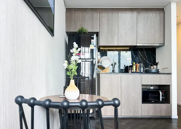 Elegant 1br - Ultra Fast Wifi - Bts On-nut Appartement Bangkok